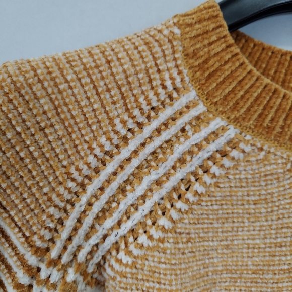 Womens Cable Knit Sweater XS Yellow Striped Round Neck Long Sleeve Stretch Soft - Picture 7 of 16